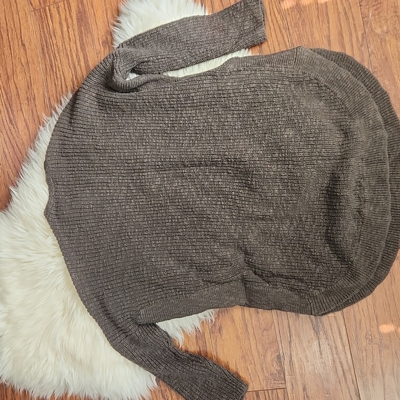 Dark Green 3/4 Zipper Front Chunky Knit Sweater - Picture 4 of 4